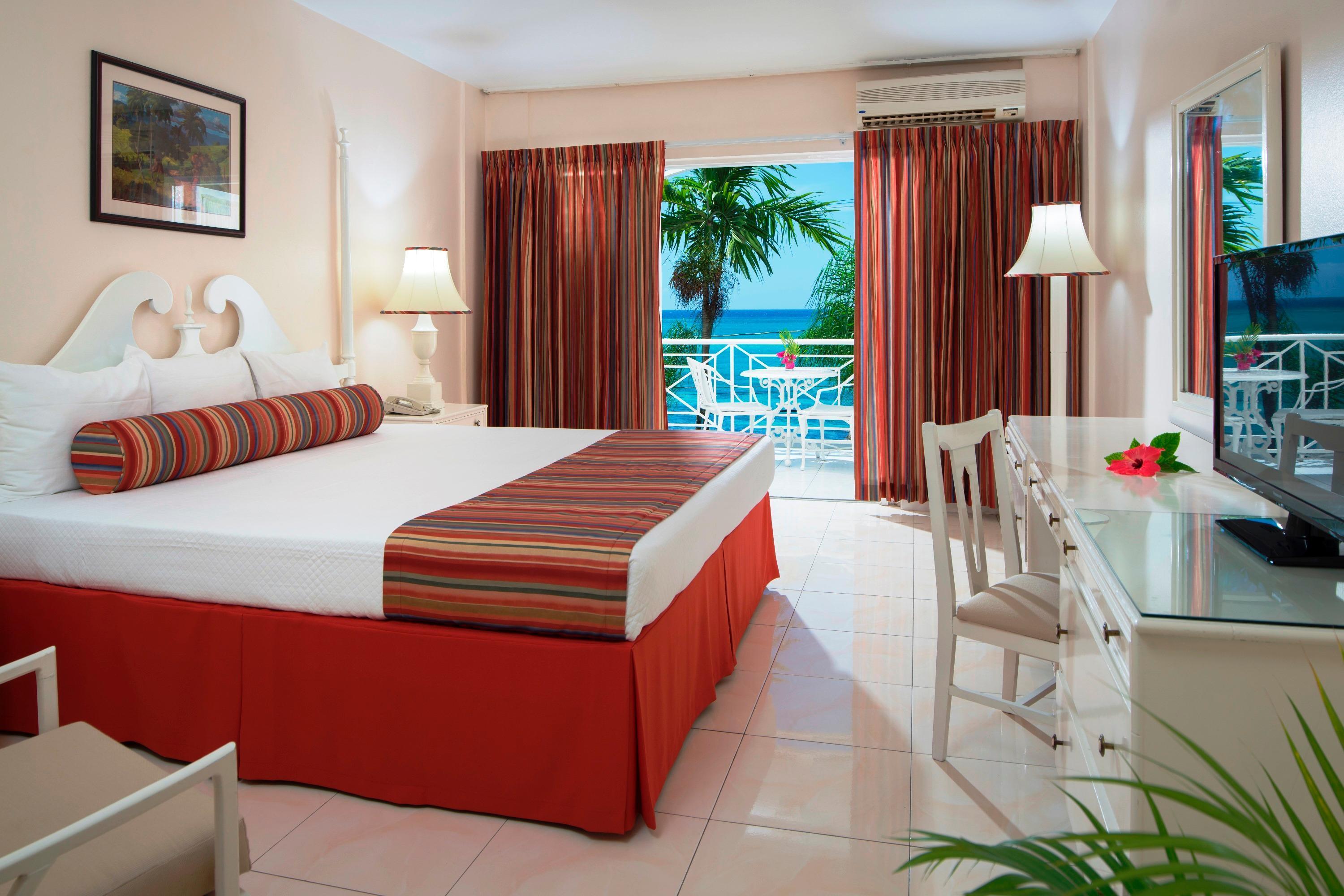Seagarden Beach Resort Montego Bay Exterior photo