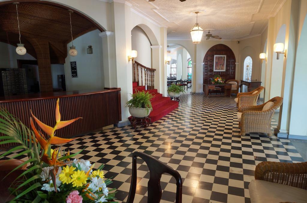 Seagarden Beach Resort Montego Bay Exterior photo