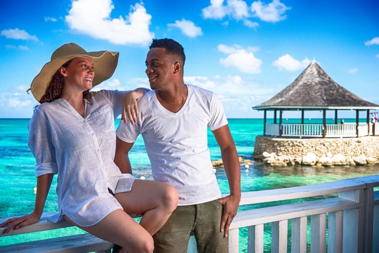 Seagarden Beach Resort Montego Bay Exterior photo